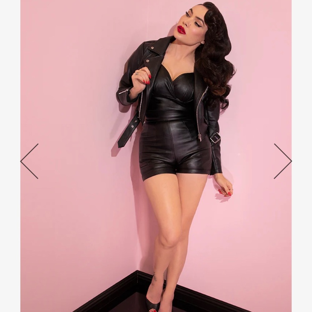 VIXEN VEGAN LEATHER SHORTS - VIXEN BY MICHELINE PITT